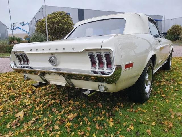 Heideveld Classics - Ford Mustang Convertible 1968