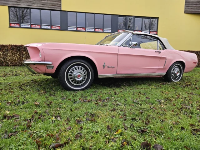 Heideveld Classics - Ford Mustang Convertible 1968