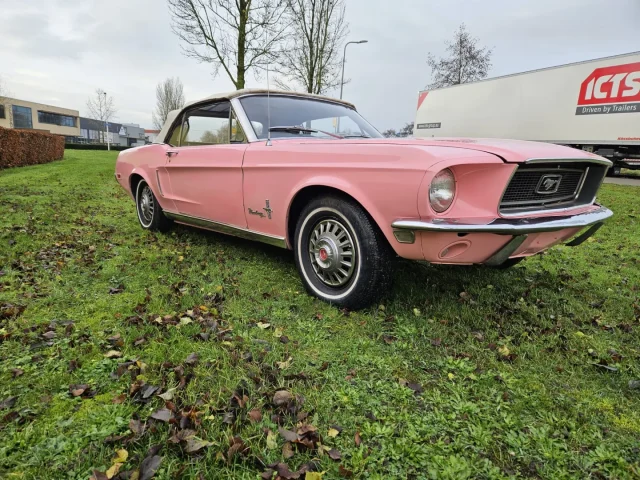 Heideveld Classics - Ford Mustang Convertible 1968