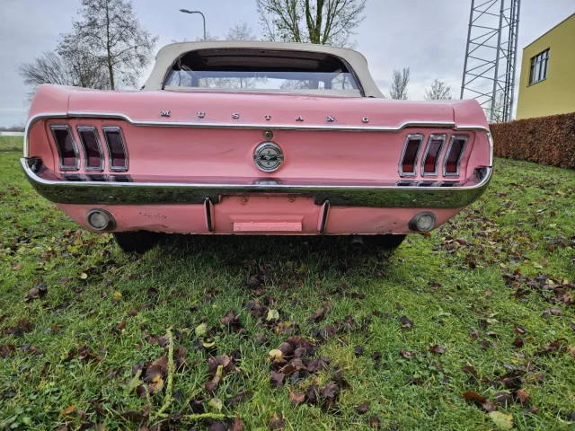 Heideveld Classics - Ford Mustang Convertible 1968