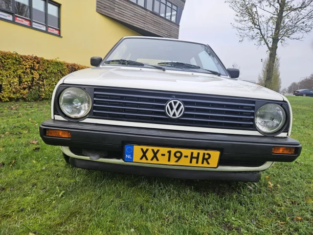 Heideveld Classics - Volkswagen Golf 1.6 Manhatten 1989