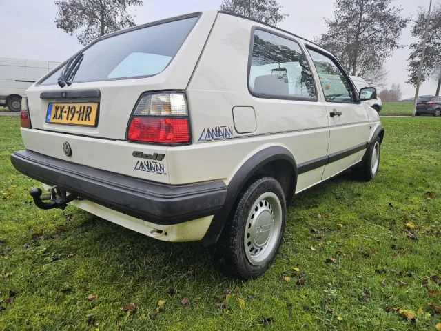 Heideveld Classics - Volkswagen Golf 1.6 Manhatten 1989