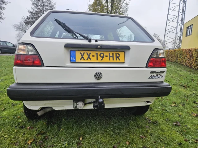 Heideveld Classics - Volkswagen Golf 1.6 Manhatten 1989
